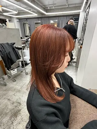 セミロング カラー Eleanor 池袋店所属・🎀池袋🤍透明感 カラー  uRaraのヘアスタイル