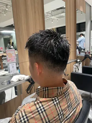 ショート メンズ hollo 原宿所属・ハイトーンカラー/ ダブルカラー/EMIのヘアスタイル