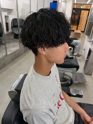 ショート メンズ 亀井隆汰/メンズ専門 パーマ特化美容師のヘアスタイル