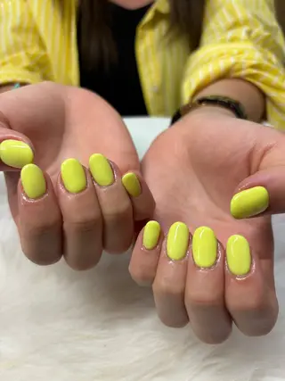 ネイル Nailsalon Ｒ《喜多見3分》のネイルデザイン