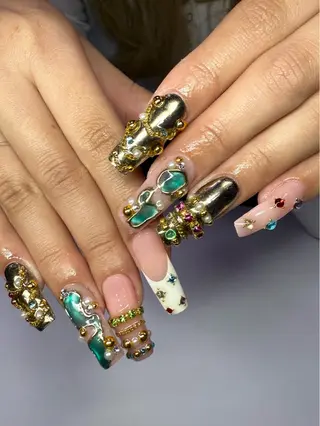 ネイル cozmic sista所属・💕Nanaka💕 ［森ノ宮駅徒歩1分］のネイルデザイン