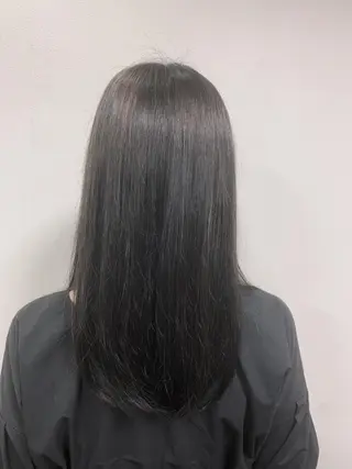 カラー ソシエ錦糸町店所属・宮下 真奈のヘアスタイル