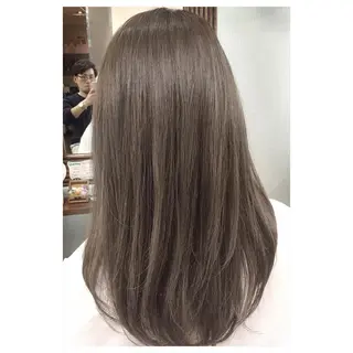 セミロング カラー パーソナルカラー診断 できます　木曽　主博のヘアスタイル