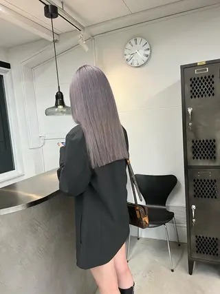 ロング INORI /フェイスレイヤーのヘアスタイル