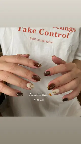 ネイル SUN nail所属・大津 萌子のネイルデザイン