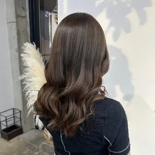 ロング あい あやみのヘアスタイル
