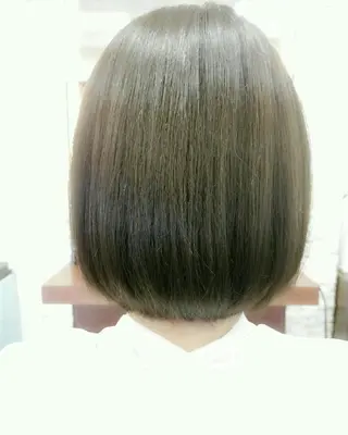 ショート カラー 20代半ば上質なへア ケア 髪質改善 大西のヘアスタイル