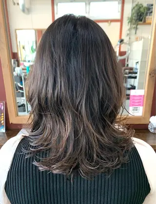 パーマ 福地 礼奈のヘアスタイル