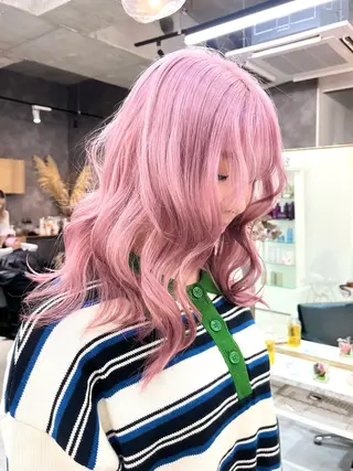 セミロング 🐺ウルフ×ハイトー ン🖤Yukinoのヘアスタイル