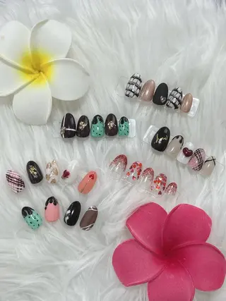 ネイル Beauty　salon Alona所属・Nail salon Charmanteのネイルデザイン