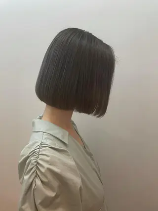 ショート カラー One By The Ect所属・ショート/脱白髪染め ☆宇﨑悠実のヘアスタイル