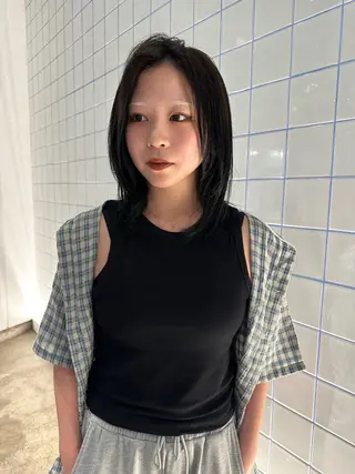 ミディアム カラー ayano/レイヤー /暖色カラーのヘアスタイル