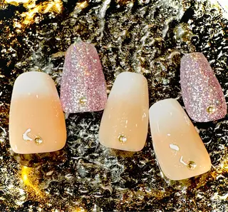 ネイル ネイルサロンエレノア所属・田端 笑理菜のネイルデザイン