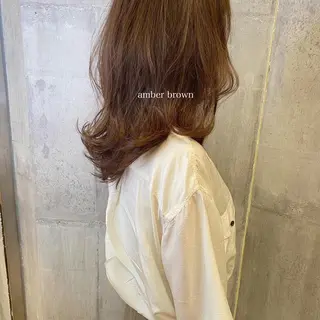 ミディアム カラー 髪質改善ｶﾗｰ ｹｱﾌﾞﾘｰﾁ/ﾀﾑのヘアスタイル