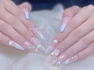 ネイル ネイルサロンエクラ 🫧Shizukaのネイルデザイン