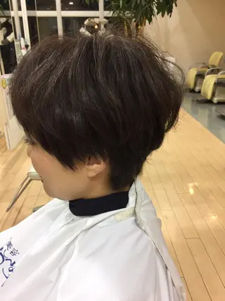 ショート パーマ 美容しょうへいの店所属・吉川 茉由子のヘアスタイル