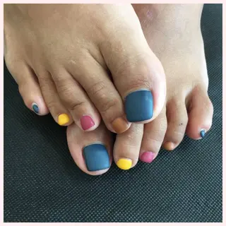 ネイル PURE NAIL所属・PURE NAILのネイルデザイン