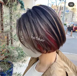 ショート カラー and .のヘアスタイル