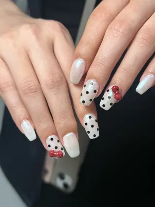 ネイル neouv所属・NEOUV_ mikuのネイルデザイン