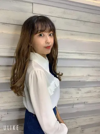 ロング メンズバレイヤージュ 斉藤春のヘアスタイル