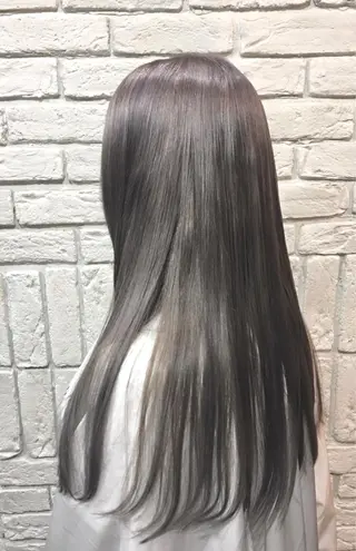 ロング 🦉静かに過ごしたい 方、個室席🦉タナカのヘアスタイル