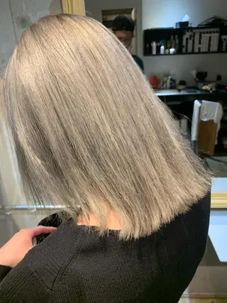 ショート カラー 吉沢遣人/レイヤー 艶カラー/抜け感のヘアスタイル