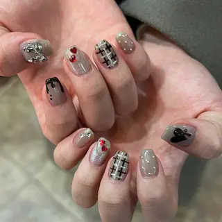 ネイル 河野 弥月のネイルデザイン