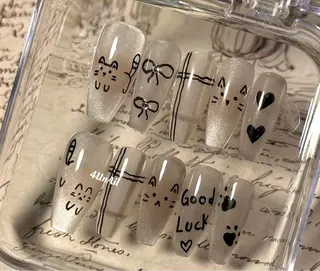 ネイル D-BEAUTY Nailsalonのネイルデザイン