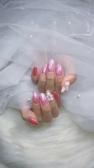 ネイル RADIANT所属・RADIANT りほのネイルデザイン