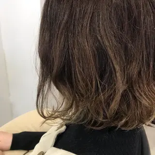 ミディアム カラー 長谷川 誠志のヘアスタイル