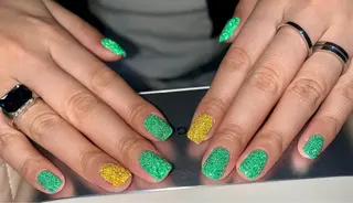ネイル goldgleams ちなのネイルデザイン