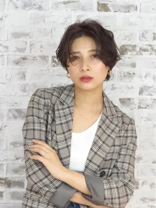 ショート ヤマダ ショウコのヘアスタイル