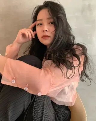 ロング カラー パーマ アンニュイヘア🪽 ayumiのヘアスタイル