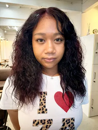 ロング カラー 透明感カラー/ハイト ーン/メイク/umiのヘアスタイル