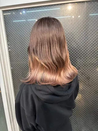 ロング カラー lani hair salon所属・SHOTO ハイトー ン/デザインカラーのヘアスタイル