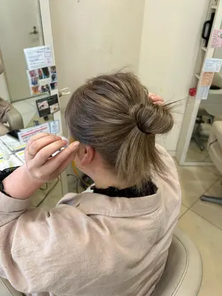 ミディアム LiTA. nakanoのヘアスタイル