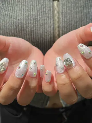 ネイル 似合わせカットカラー 🤍🎀honokaのヘアスタイル