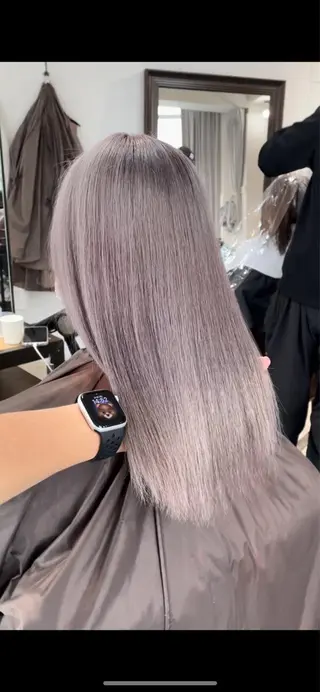 ロング カラー ヘアアレンジ 🌹TikTok4万 フォロワー🌹AKIのヘアスタイル