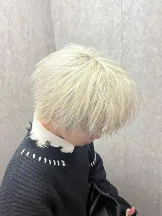 ショート sunc所属・梅田l大人韓国ヘア レイヤー×艶カラーのヘアスタイル