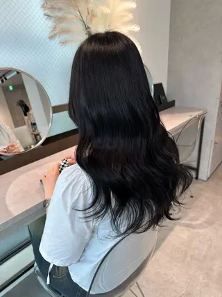 ロング カラー GO TODAY SHARE SALON 原宿本店所属・ブリーチ/ハイトーン 艶カラー/ユリナのヘアスタイル