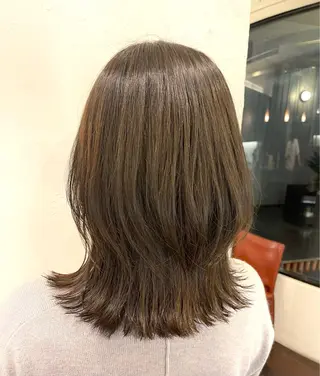 ミディアム カラー Yoshida Yuriのヘアスタイル