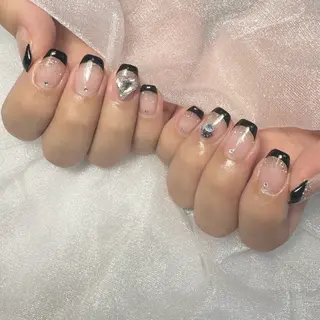 ネイル H nailのネイルデザイン