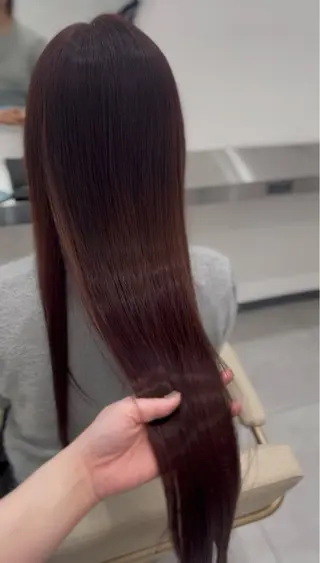 ロング カラー N°Elune みゆきのヘアスタイル