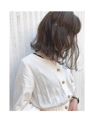 ミディアム Musiiik hairのヘアスタイル