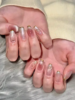 ネイル Momoka 🍑🎀のネイルデザイン