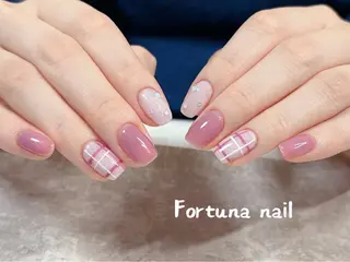 ネイル Nail •Head スパFortunaのネイルデザイン