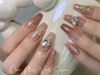 ネイル One Plus Nail Salonのネイルデザイン