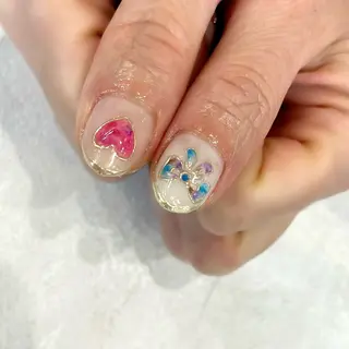 ネイル 阿部 ほのかのネイルデザイン