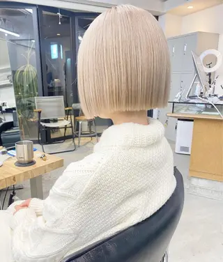 ショート カラー ハイトーン/ MANA♡のヘアスタイル