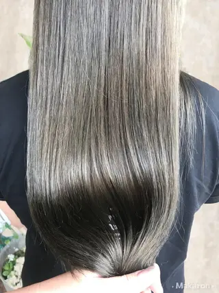 カラー ロング hair works raptureのヘアスタイル